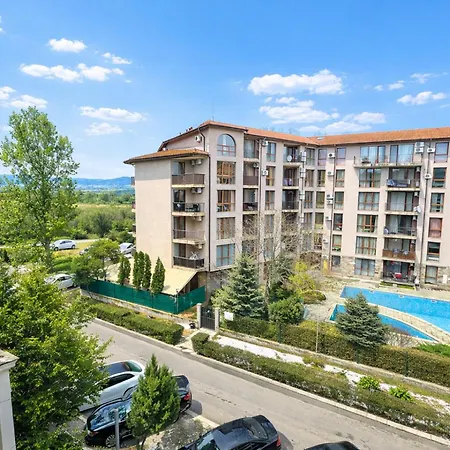 Harmony Suites-2 Private 404 * Солнечный берег