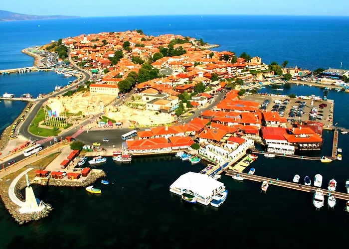 Harmony Suites-2 Private 404 * Slantchev Briag